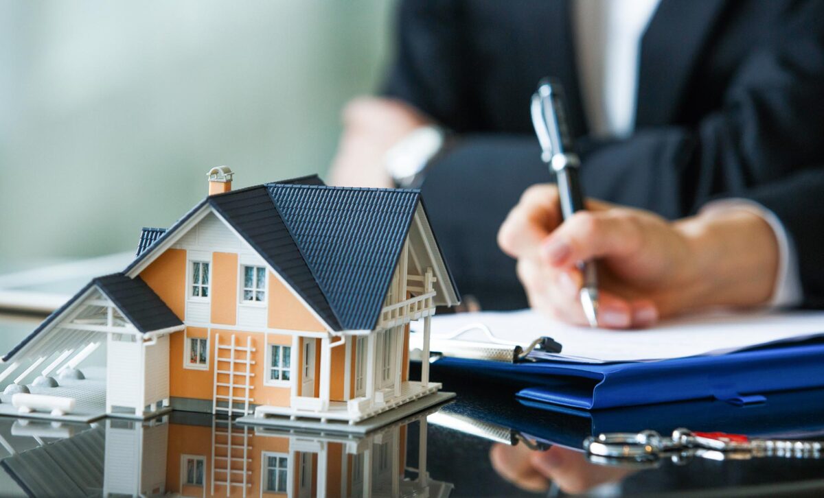 How to Maximize ROI When Buying & Selling Australian Real Estate